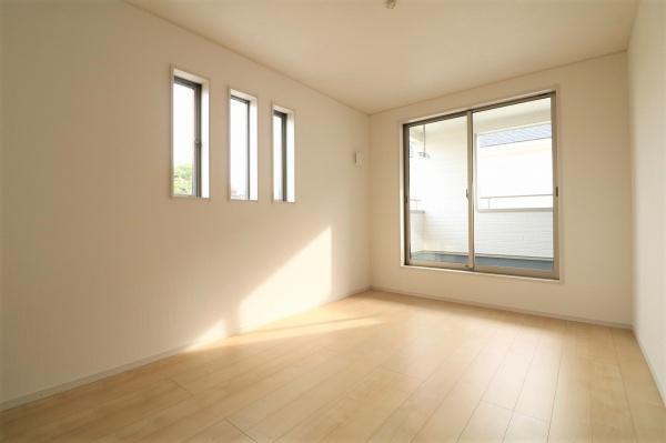 クレイドルガーデン泉佐野市上瓦屋第３　３号棟　新築戸建