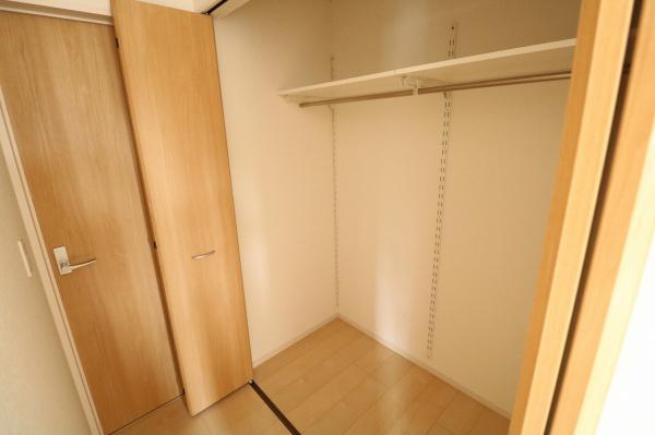 クレイドルガーデン泉佐野市上瓦屋第３　３号棟　新築戸建
