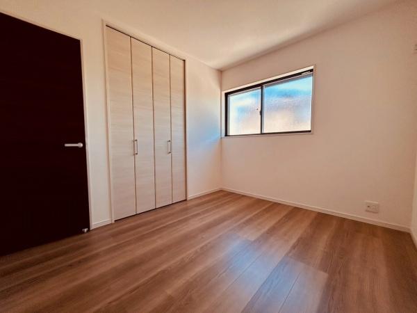 泉大津市助松町３丁目の新築一戸建