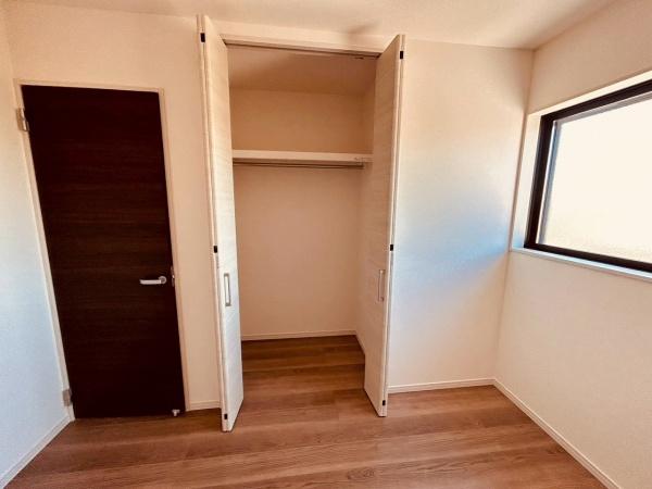 泉大津市助松町３丁目の新築一戸建