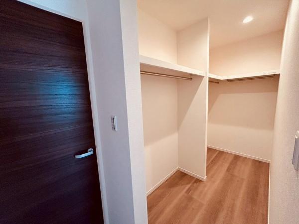 泉大津市助松町３丁目の新築一戸建