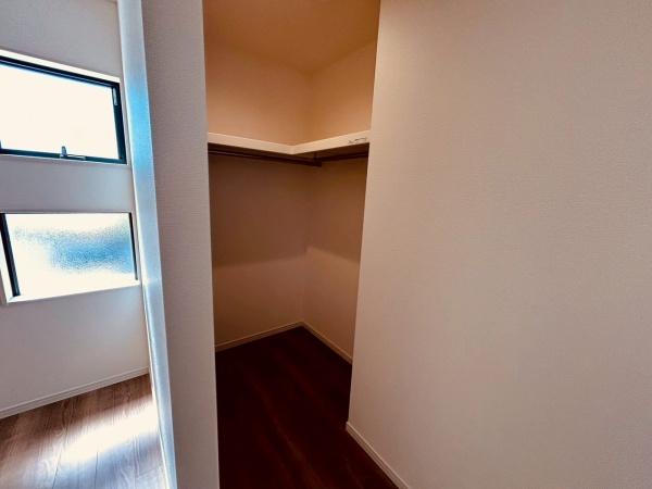 泉大津市助松町３丁目の新築一戸建