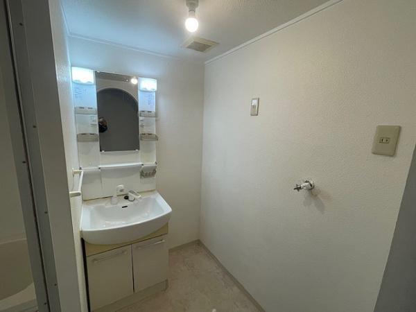 ディオハイツ金剛　中古マンション