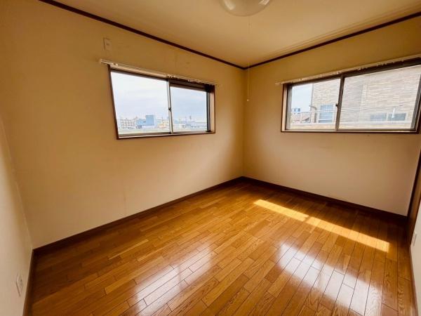岸和田市西之内町の中古一戸建て
