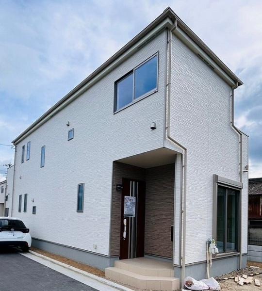 岸和田市春木大小路町の新築一戸建