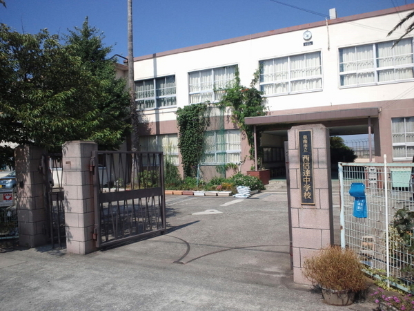 泉南市岡田5丁目の土地(泉南市立西信達中学校)
