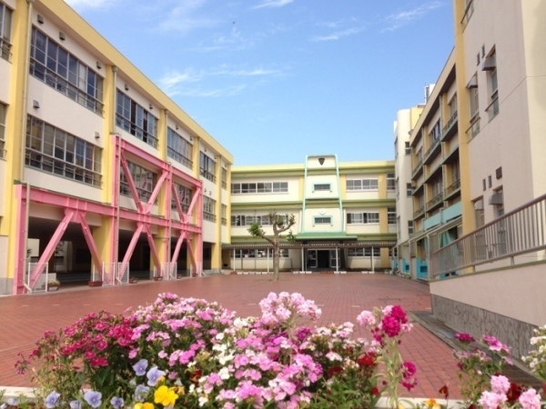 和泉市幸3丁目の中古一戸建て(和泉市立幸小学校)
