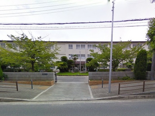 貝塚市澤の新築一戸建(貝塚市立第一中学校)
