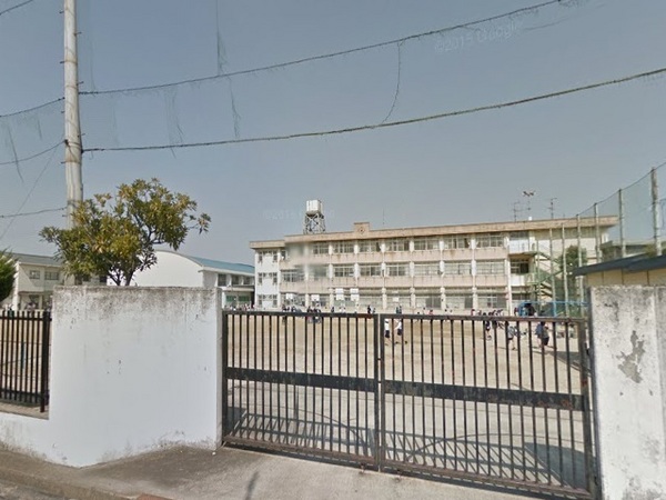 岸和田市岸城町の新築一戸建(岸和田市立城内小学校)