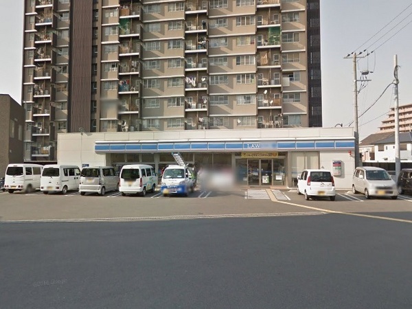 ネオハイツ東岸和田駅前 中古マンション(ローソンJR東岸和田駅前店)