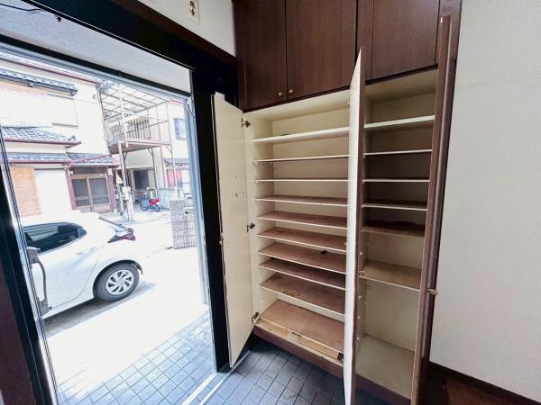 泉大津市東港町の中古一戸建て