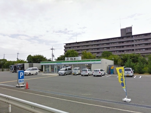 貝塚市津田南町の中古一戸建て(ファミリーマート貝塚港北店)