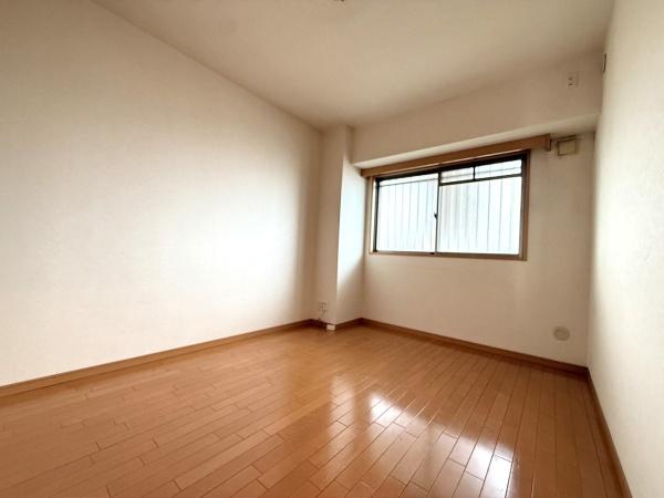 グランコート岸和田小松里町　中古マンション