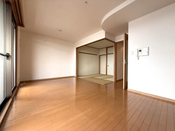 グランコート岸和田小松里町　中古マンション