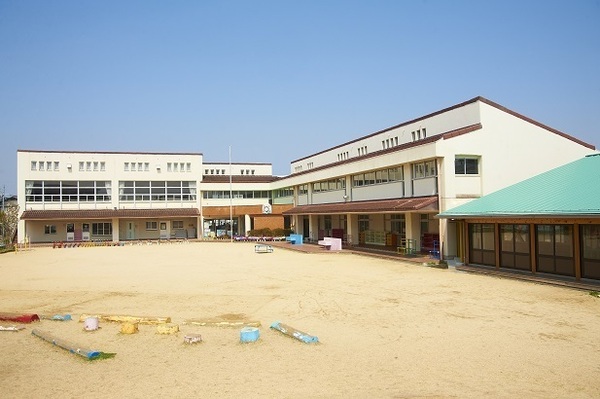 泉北郡忠岡町忠岡東3丁目の中古一戸建て(泉大津市立くすのき認定こども園)