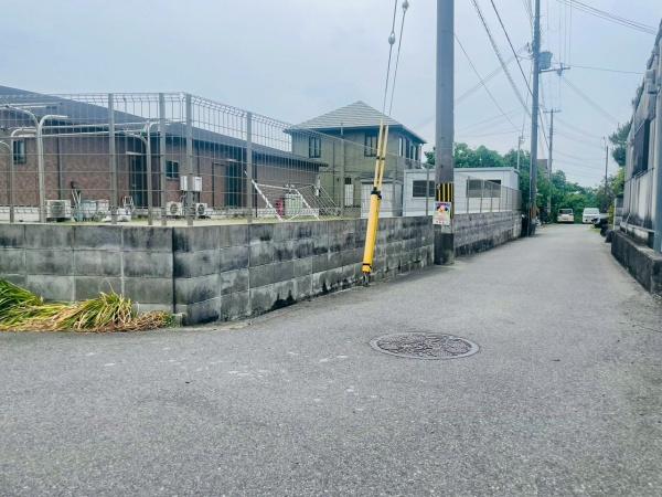 泉南郡熊取町久保二丁目　共同住宅