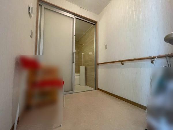 泉南郡熊取町久保二丁目　共同住宅