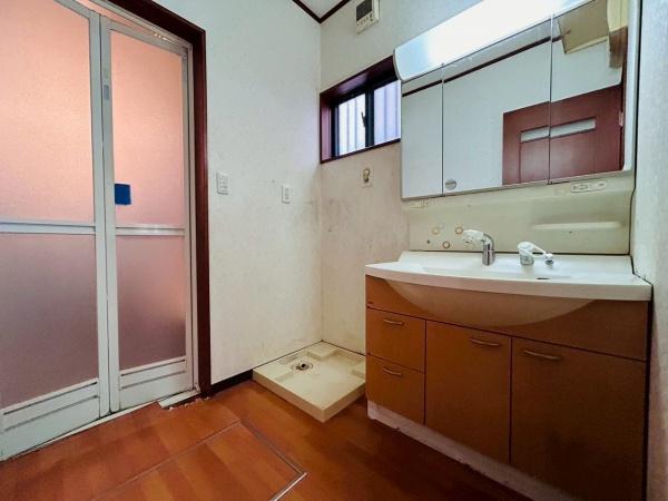 和泉市葛の葉町３丁目の中古一戸建て