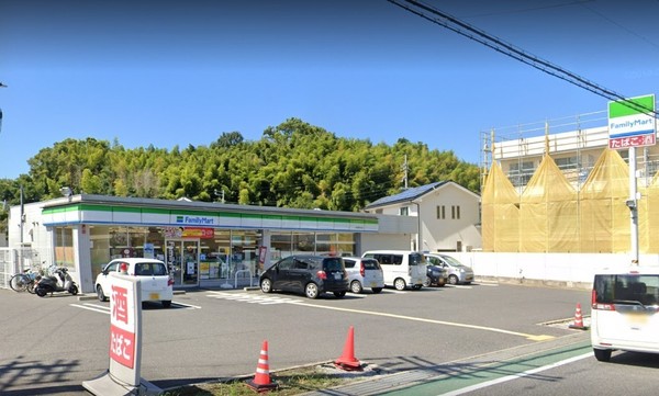 泉佐野市中庄の中古一戸建て(ファミリーマート泉佐野中庄店)