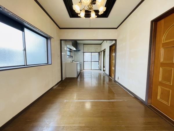 泉佐野市日根野の中古一戸建て