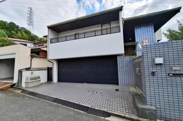 和泉市弥生町２丁目の中古一戸建