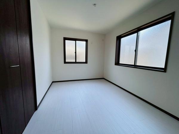 和泉市山荘町３丁目の中古一戸建て
