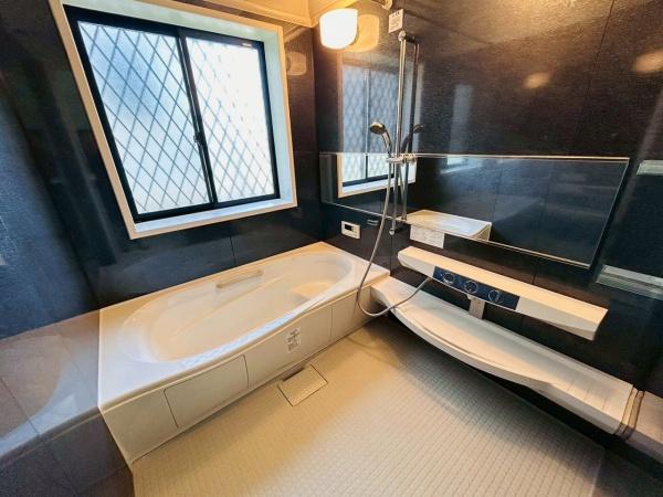 和泉市山荘町３丁目の中古一戸建て