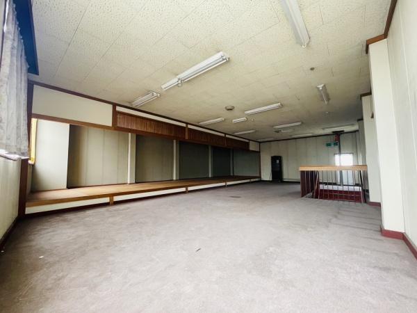 貝塚市海塚3丁目　中古ビル