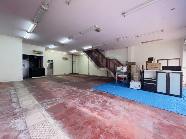 貝塚市海塚3丁目　中古ビル