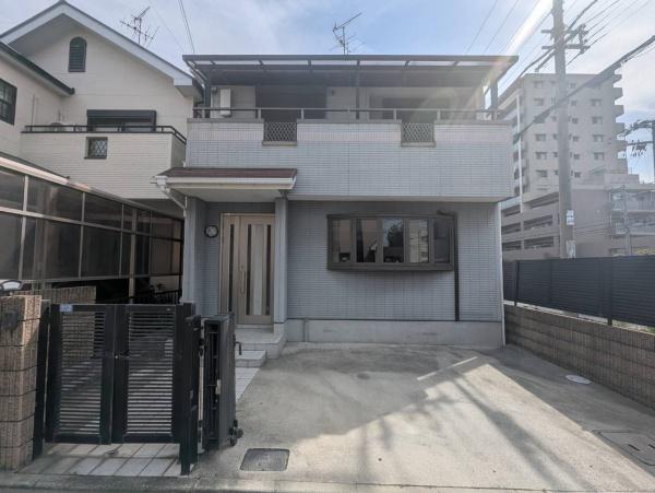 高石市羽衣１丁目の中古一戸建