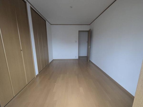 高石市羽衣1丁目の中古一戸建て(洋室)