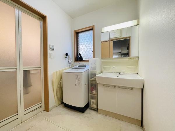泉佐野市日根野の中古一戸建て