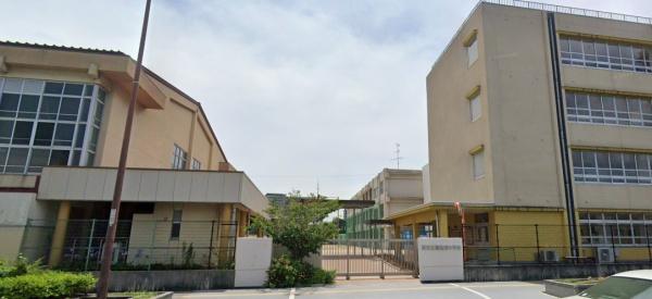 堺市堺区熊野町東３丁　共同住宅(堺市立殿馬場中学校)