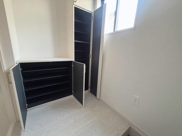 泉大津市松之浜町２丁目の新築一戸建