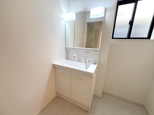 泉大津市松之浜町２丁目の新築一戸建