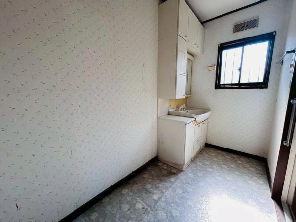 貝塚市二色４丁目の中古一戸建て