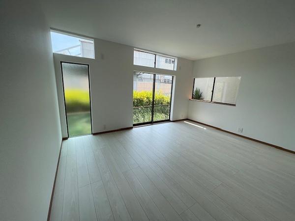 和泉市鶴山台１丁目の中古一戸建て