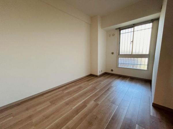 コート和泉府中セルカC棟 中古マンション(洋室)