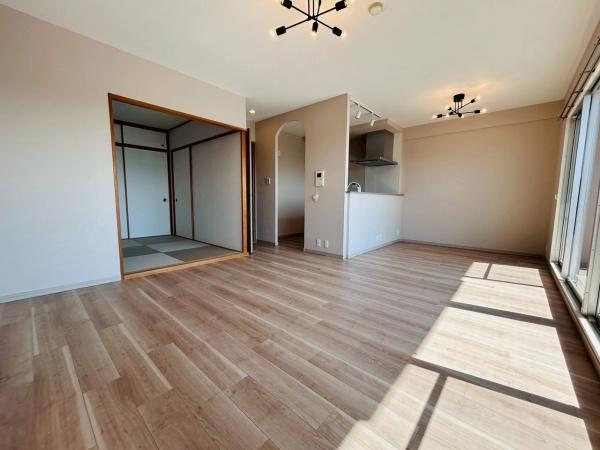 コート和泉府中セルカC棟　中古マンション