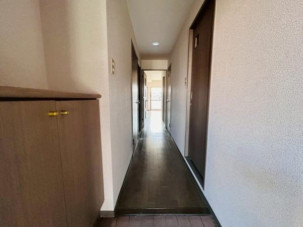 セザール和泉中央 中古マンション(玄関)