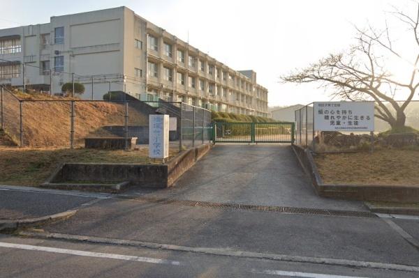 堺市南区槇塚台2丁の土地(堺市立槇塚台小学校)