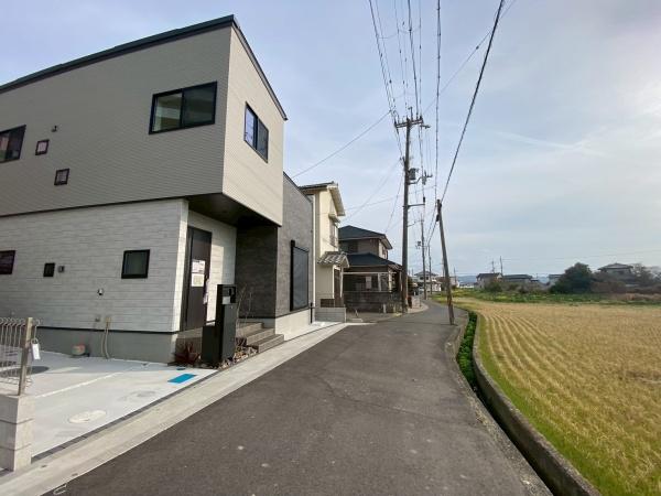 泉佐野市岡本４丁目の中古一戸建て