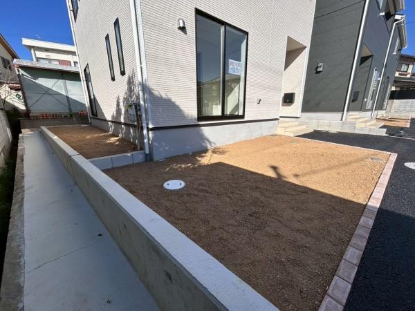 貝塚市地藏堂の新築一戸建(庭)