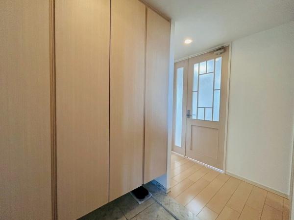 セレッソコート岸和田ザ・グランベイ 中古マンション(玄関)