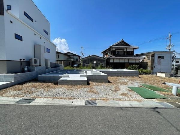 泉南市信達大苗代の新築一戸建