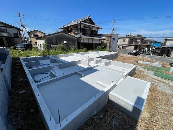 泉南市信達大苗代の新築一戸建