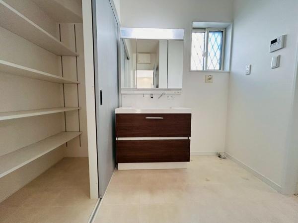 泉南郡熊取町大宮３丁目の中古一戸建て