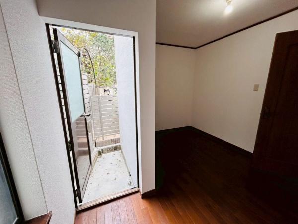 高石市東羽衣１丁目の中古一戸建て