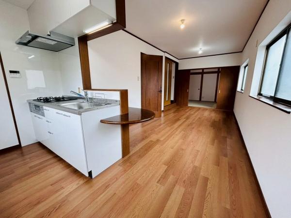 高石市東羽衣１丁目の中古一戸建て