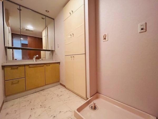 ライオンズマンション貝塚モリス　中古マンション